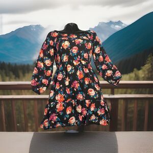 Girls Large Art Class Dress Gv L’Oréal Light‎ Black Red Lg 10/12